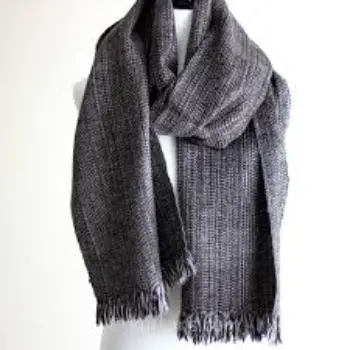 Himalayan Raw Sheep Wool Scarf